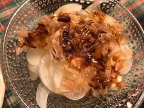 オニオンスライスのせ冷奴