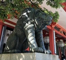 10 金堂の虎1