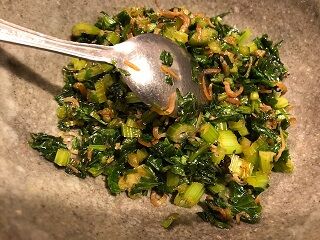 ☆セロリの葉のキンピラ