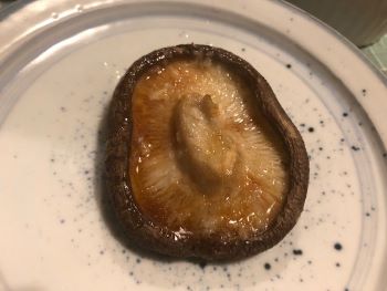 ★シイタケのエスカルゴ風