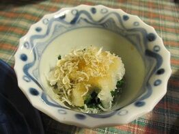 ホウレンソウと菊菜のジャコおろしポン酢