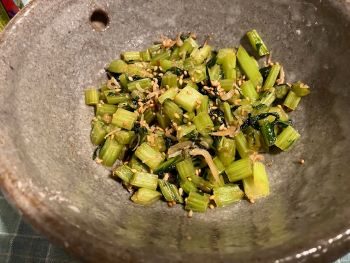 ★カブの茎のジャコキンピラ