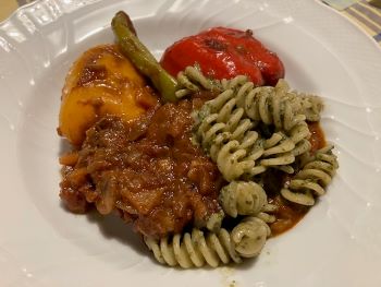 ★パプリカと万願寺唐辛子の肉付け