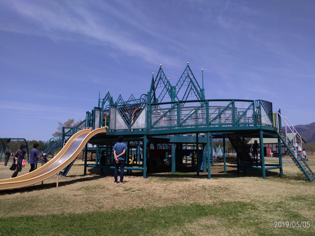 木島平村 やまびこの丘公園 自然のなかで暮らしたい 木島平村 やまびこの丘公園 自然のなかで暮らしたい