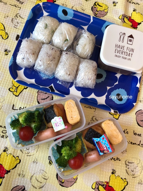 お家の中でピクニック O O グッズは100均だらけ Sayu Home お家の中でピクニック O O グッズは100均だらけ Sayu Home