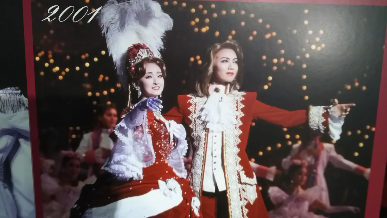 昔はアンドレがオスカルに膝枕していたのだ ロミジュリと宝塚と 日常 昔はアンドレがオスカルに膝枕していたのだ ロミジュリと宝塚と 日常