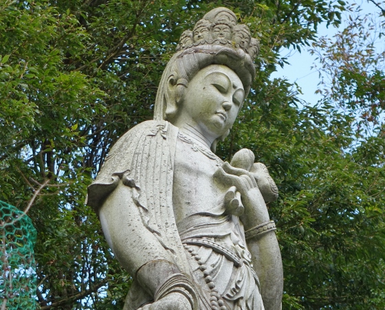 観世音大菩薩 木箱付 恋山作 観世音大菩薩 : | 鍔・古美濃