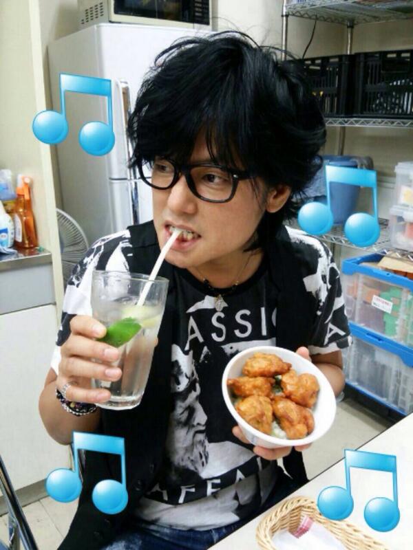 声優 森久保祥太郎さんが うたプリカフェ に来店 眼鏡姿イケメンすぎだからｗｗｗｗｗ 声優四方山話