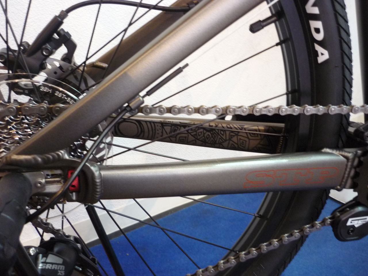 GAIANT　STP　MTB　引き渡し GIANT STPがMTBストリートシーンに与えた影響 | TUBAGRA ツバグラ