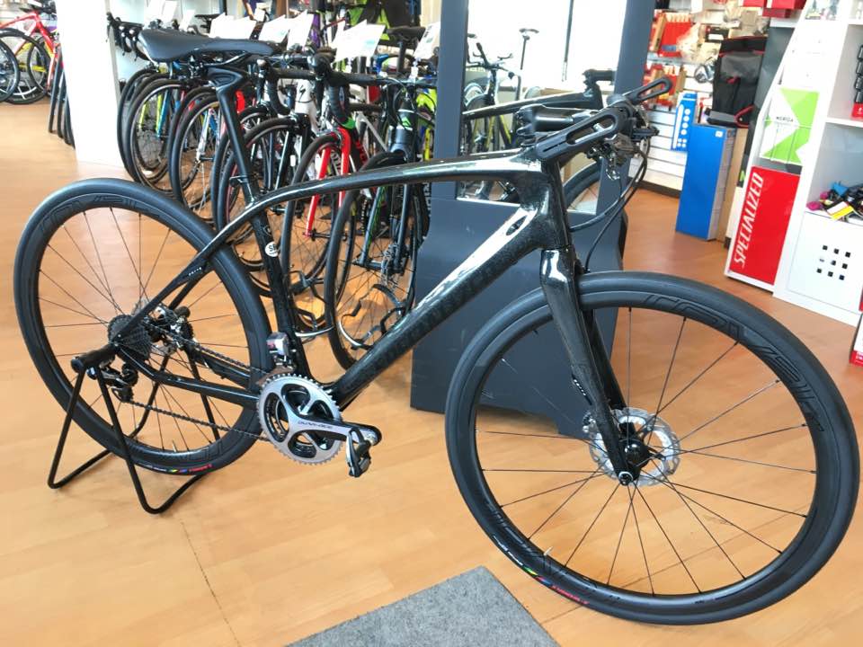 60％割引重量約8.6kg フルカーボンクロスバイク SPECIALIZED SIRRUS LIMITED 2012年モデル Sサイズ プチ