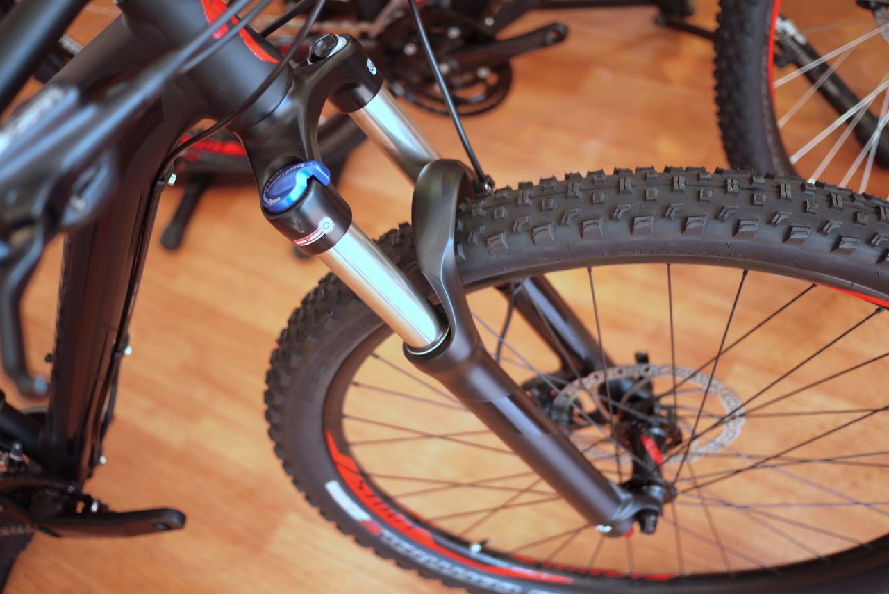 2015年モデルの人気MTBが残っていました！ : SBC 新着情報