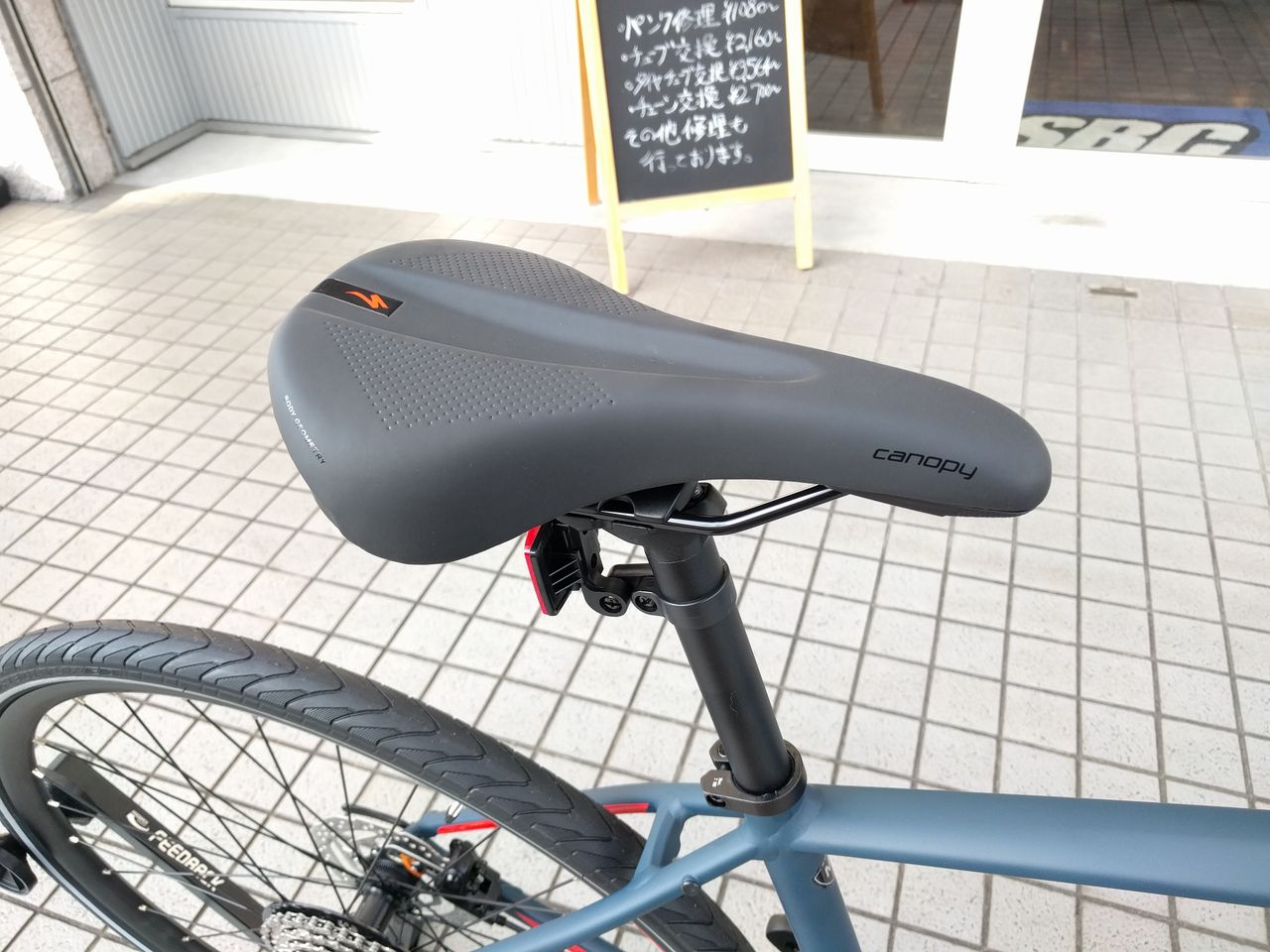 2018年SPECIALIZED新型SIRRUS入荷しました。 : SBC 新着情報 2018年SPECIALIZED新型SIRRUS入荷しました。 : SBC 新着情報