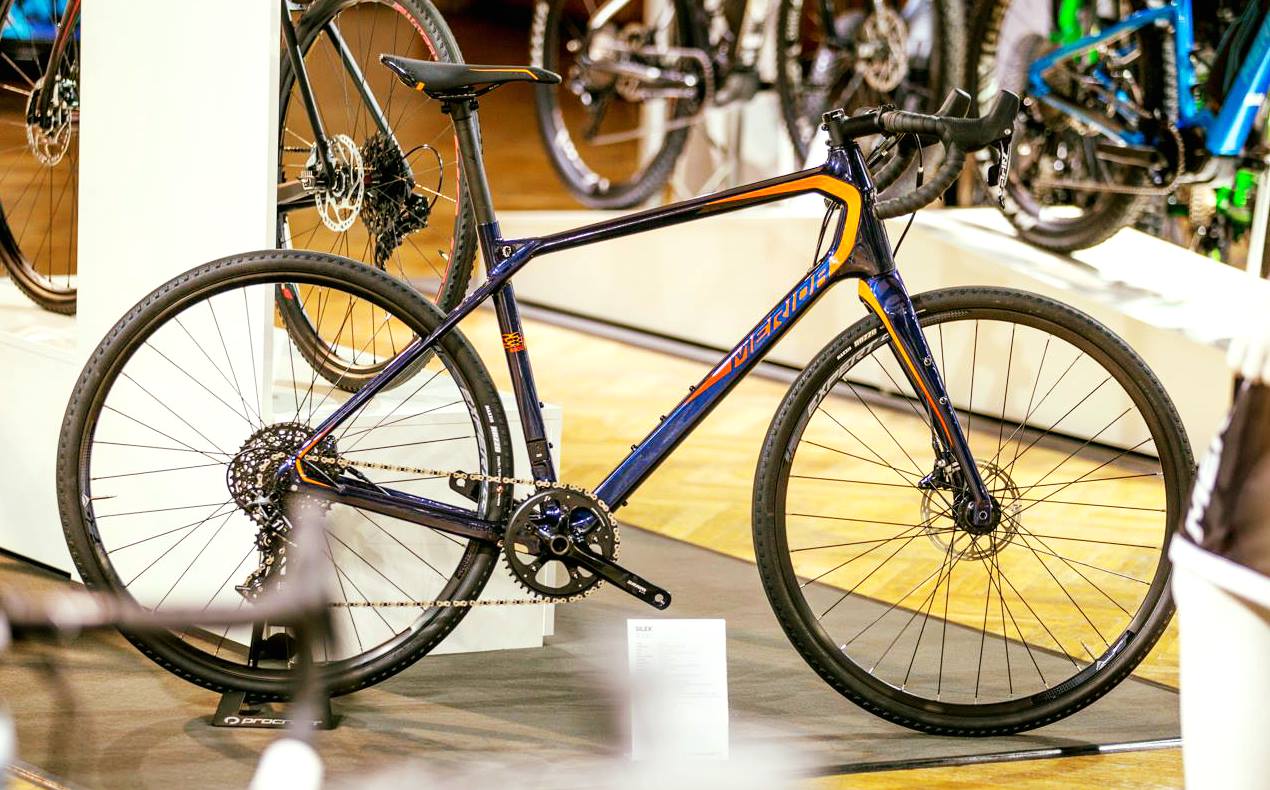 MERIDA 2018年モデル新型ロードバイク!MERIDA SILEX : SBC 新着情報 MERIDA 2018年モデル新型ロードバイク!MERIDA SILEX : SBC 新着情報