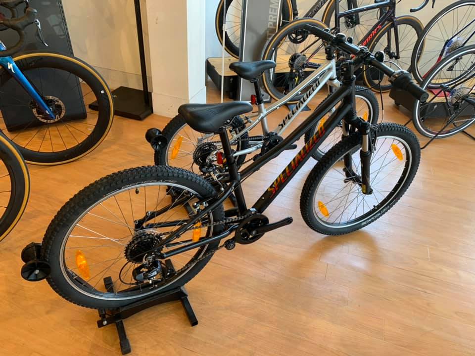 スペシャライズドの子供車入荷しました！ : SBC 新着情報