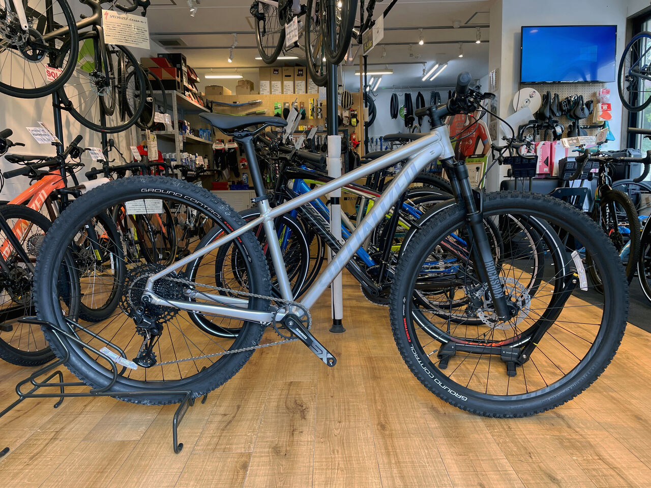 mo 29インチ mtb 完成車 Cube Ams Zero99 C68 SLT 29 inch mountain bike – H&B Exclusive