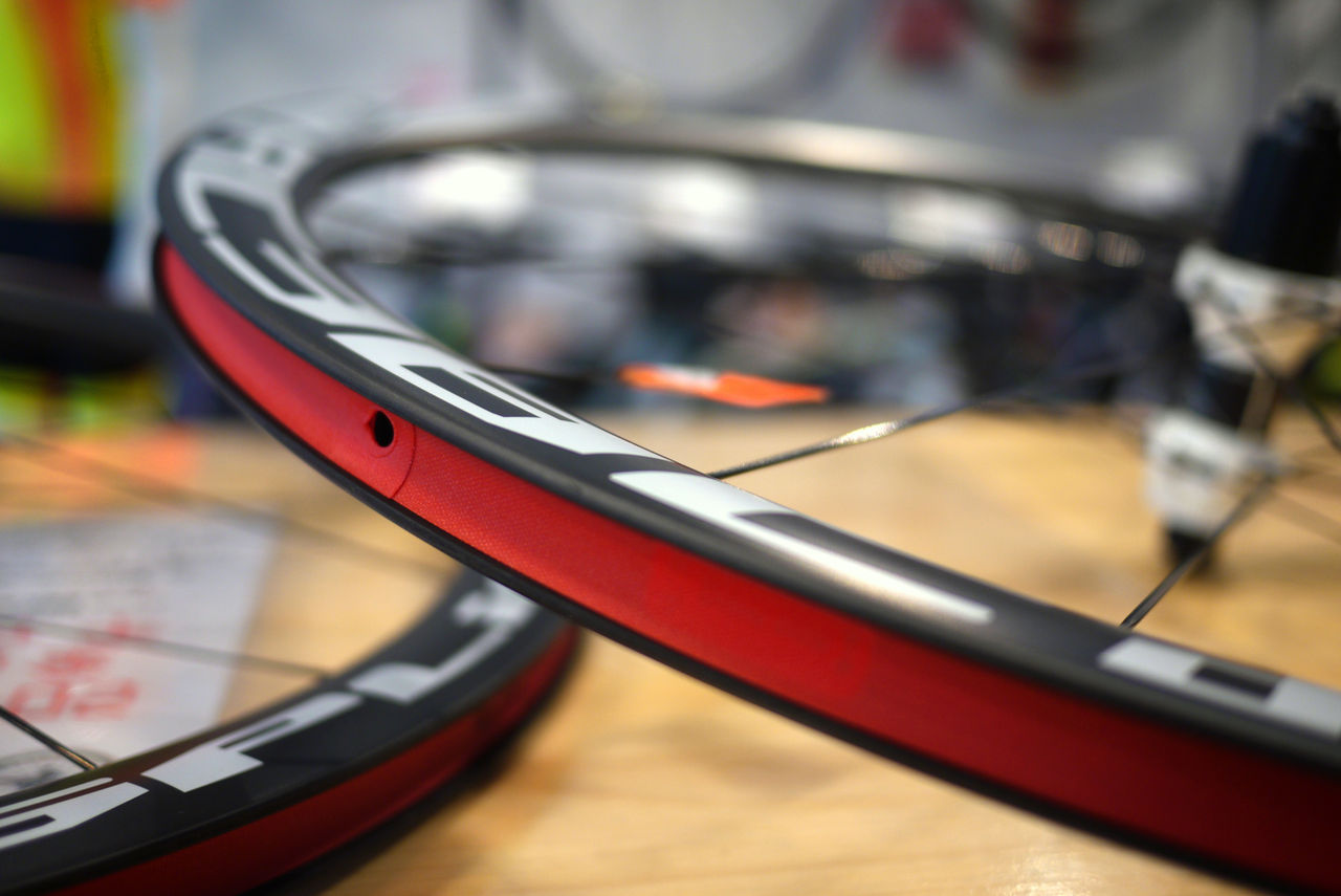 ディスクブレーキロード用ホイール DT SWISS RC 38 SPLINE® C db : SBC
