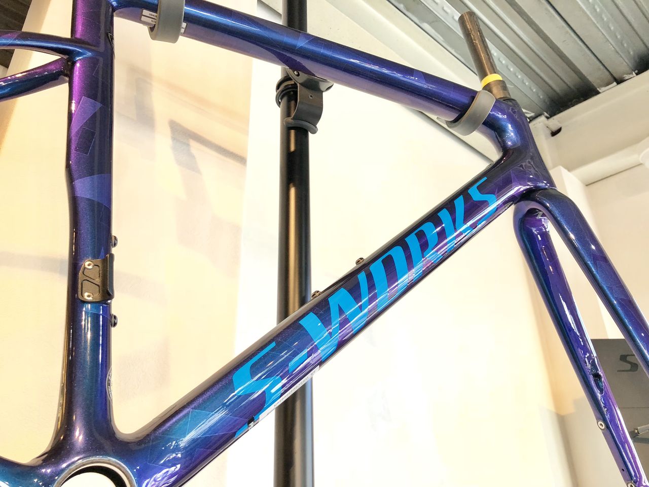 S-WORKS TARMAC DISC 希少カラー到着！！ : SBC 新着情報