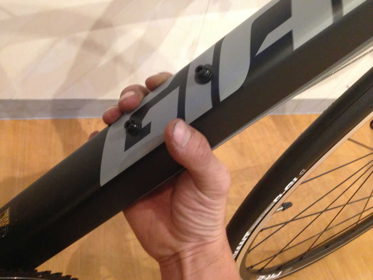 新型車両をご紹介! GIANT TCR 0(2016年モデル) : SBC 新着情報 新型車両をご紹介! GIANT TCR 0(2016年モデル) : SBC 新着情報
