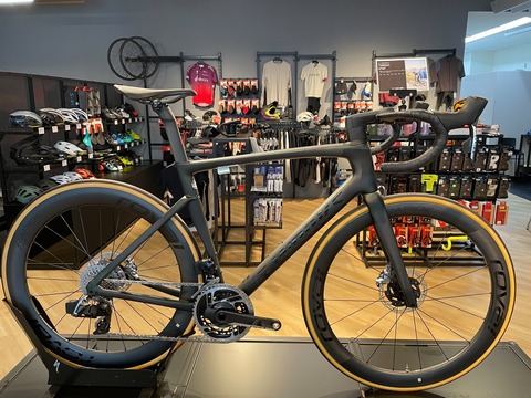 お得に買える⁉︎21年モデルS-WORKS TARMAC SL7 ETAPご紹介！ : SBC