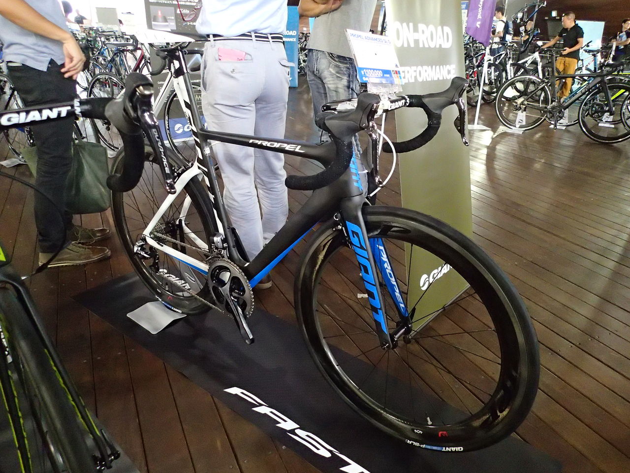 GIANT2015年モデル発表！ PROPELシリーズ : SBC 新着情報
