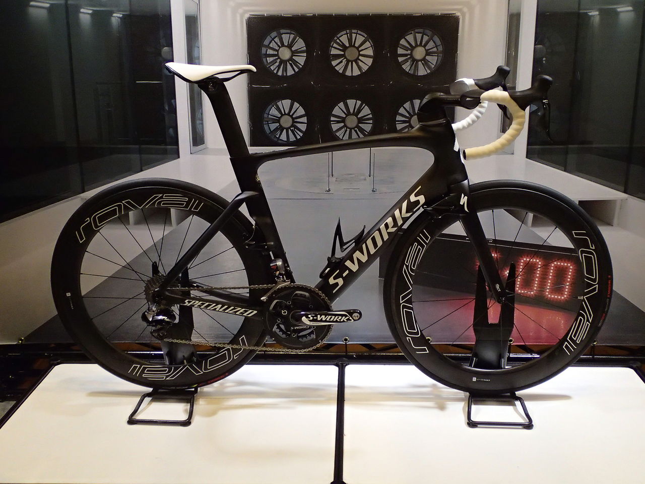 SPECIALIZEDの新タイヤ「S-WORKS TURBO 700×22c」が入荷しま