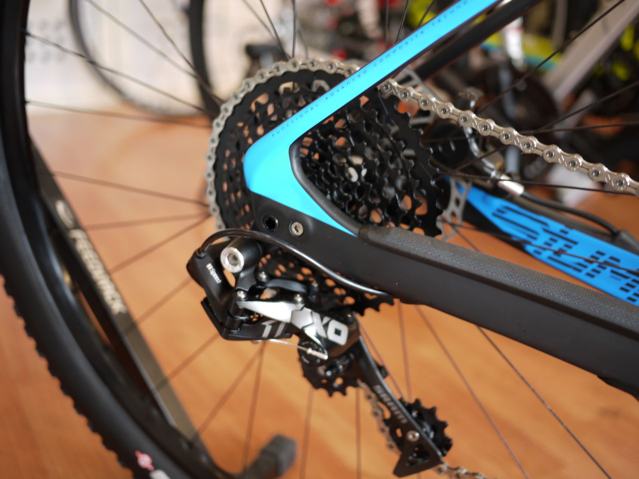 SPECIALIZED STUMPJUMPER ELITE CARBON WORLD CUP(2015年モデル SPECIALIZED STUMPJUMPER ELITE CARBON WORLD CUP(2015年モデル