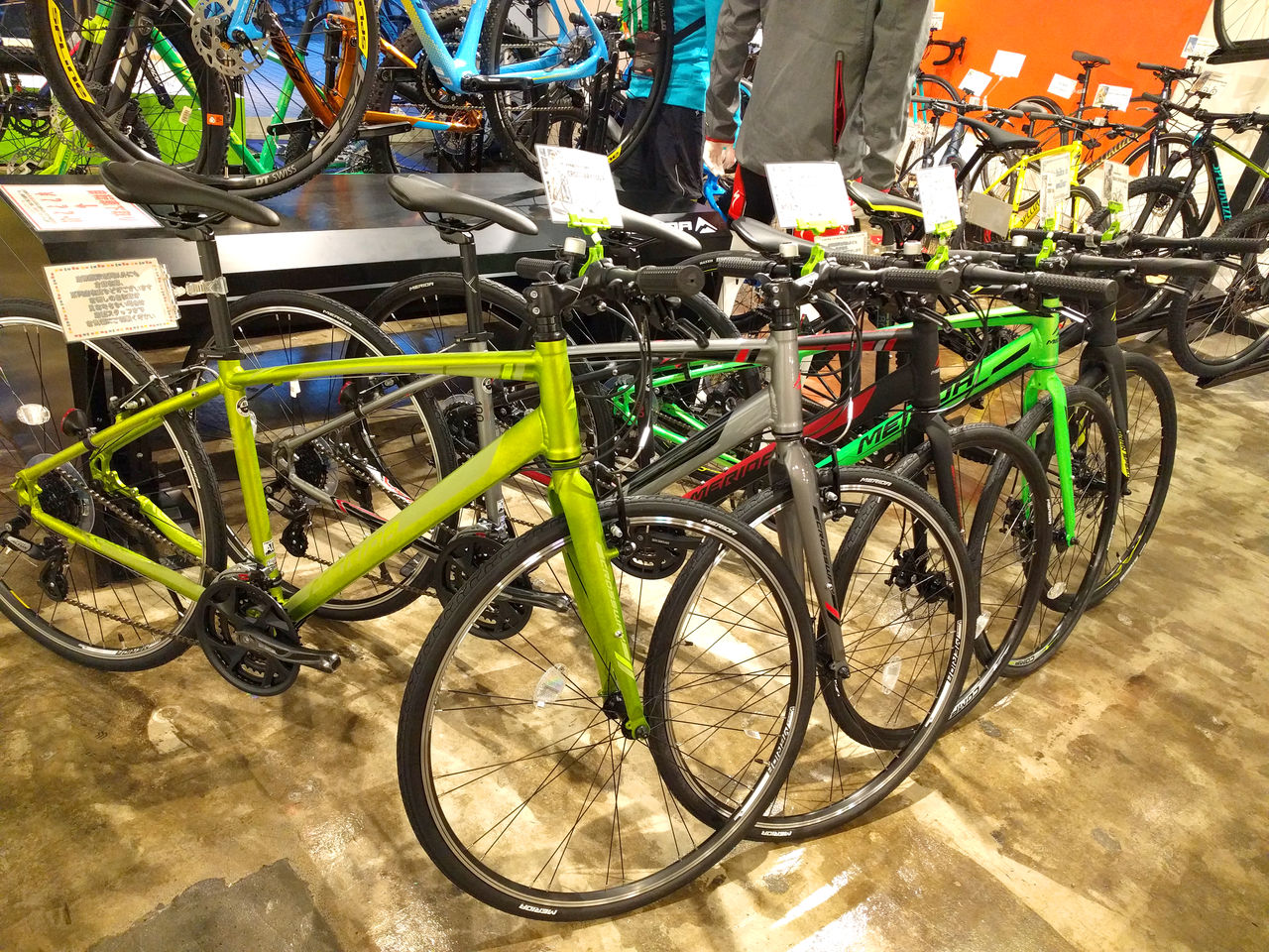 下り坂 ブレーキ 効かなくなる ディスクブレーキ 自転車
