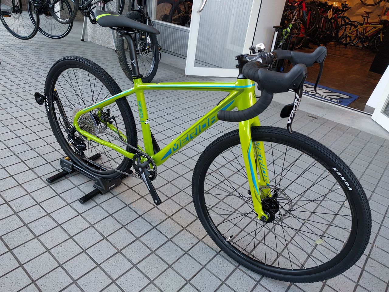SCOTT】ジュニアグラベルロード入荷！【MERIDA】 : SBC 新着情報