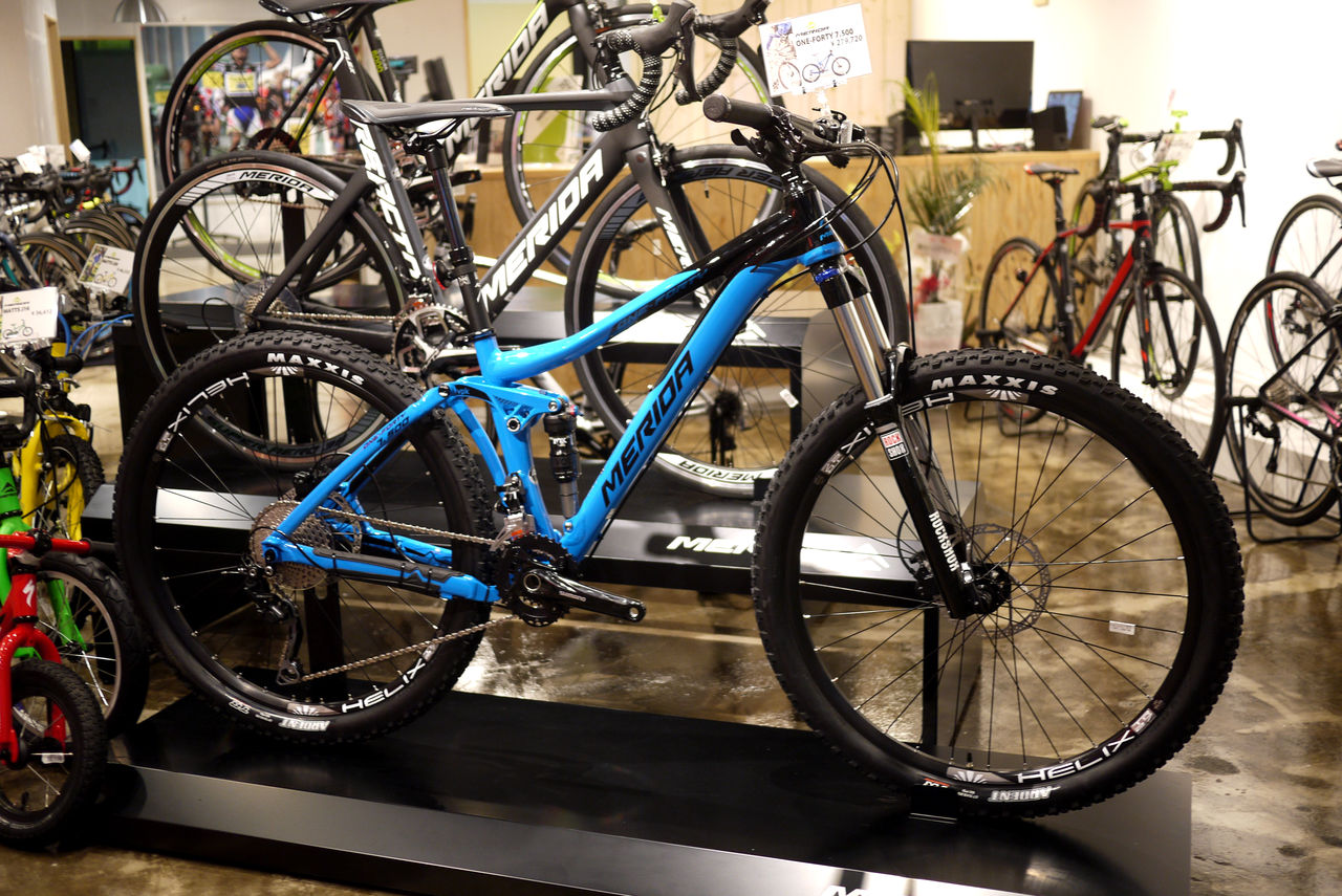 メリダフルサスONE-FORTY 400 27.5 MERIDA One-Forty 400 27,5” 2020