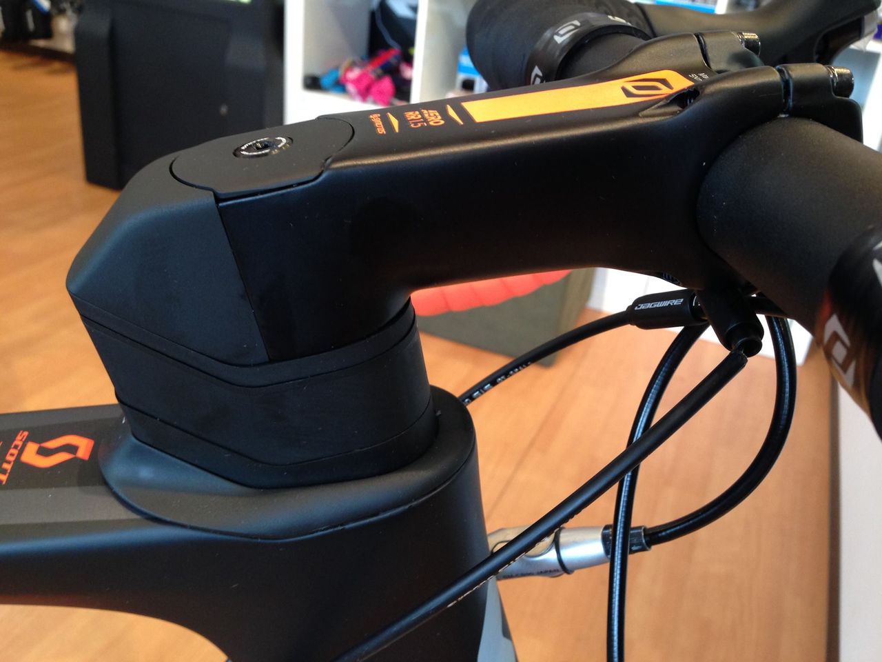 2016 SCOTT FOIL30 入荷しました♪ : SBC 新着情報