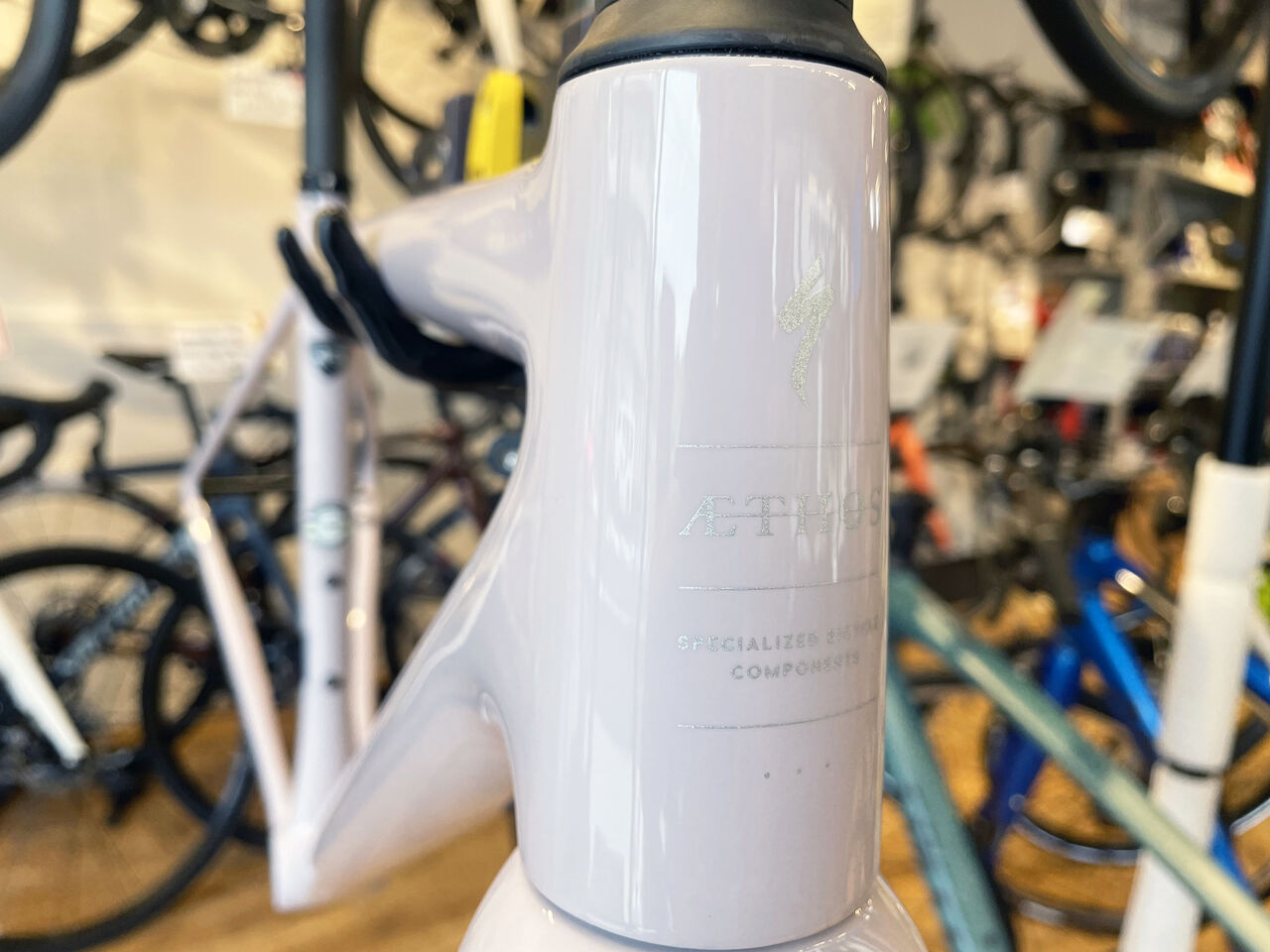 SPECIALIZED】S-WORKS AETHOS 在庫情報【完成車&フレーム SPECIALIZED】S-WORKS AETHOS 在庫情報【完成車&フレーム