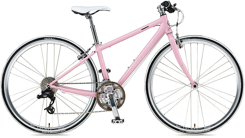 カラフルなラインナップで人気です。 GIANT ESCAPE R3.1 : SBC