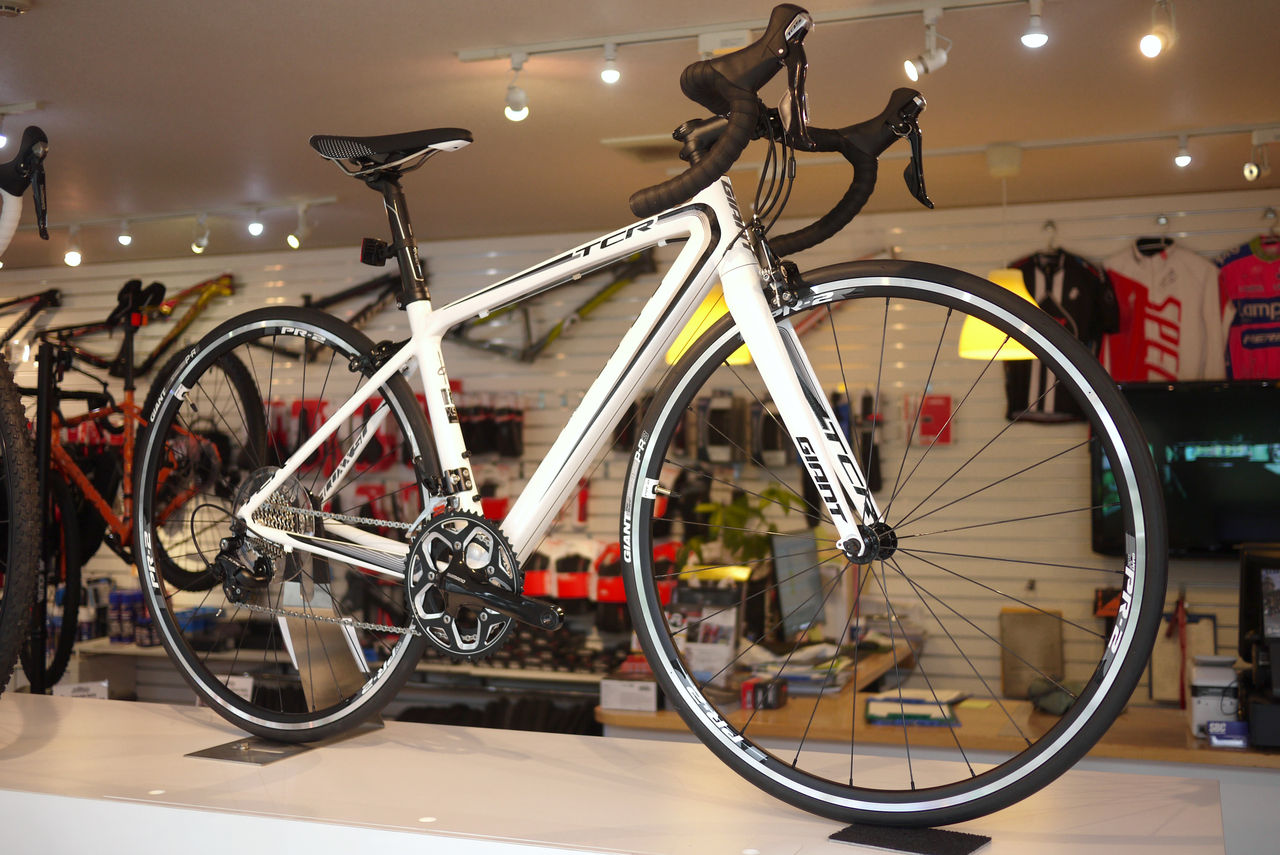 GIANT TCR-0 ロードバイク ホワイト GIANT ロードバイク 白 TCR 0（白