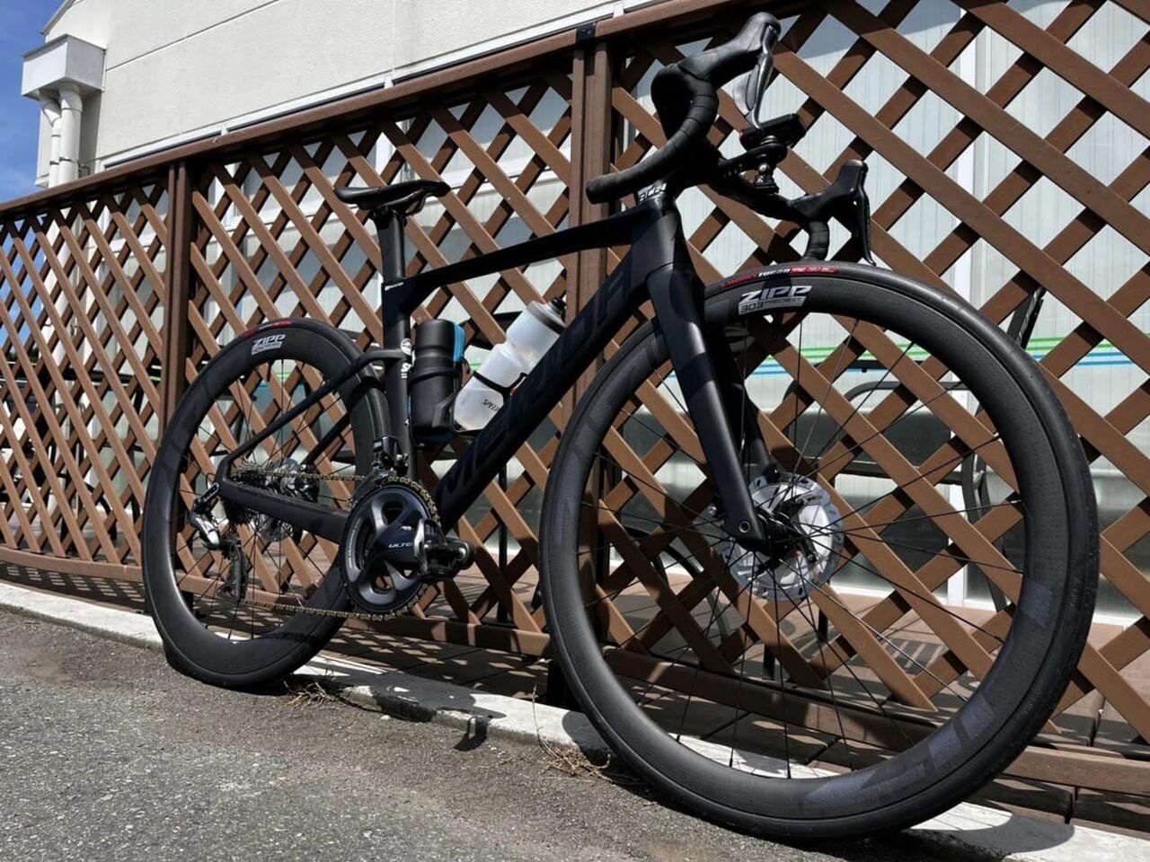 人気のMERIDA REACTO 8000-Eを新人スタッフ藤田が 人気のMERIDA REACTO 8000-Eを新人スタッフ藤田が