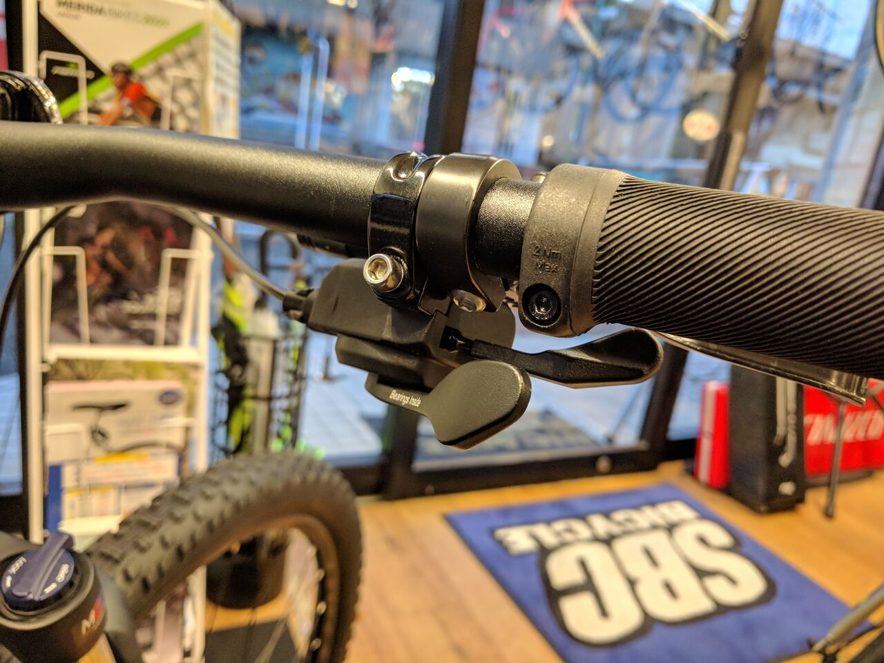 Mtbを始めるなら Roockhopper Comp 29 入荷 10万円以下オススメmtb Sbc 新着情報 Mtbを始めるなら Roockhopper Comp 29 入荷 10万円以下オススメmtb Sbc 新着情報