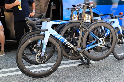 ayano2022tdf2e-6