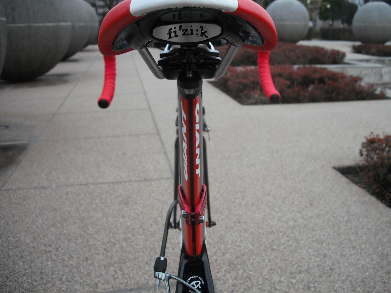 入荷情報 2011/3/6 GIANT TCR ADVANCED SE : SBC 新着情報