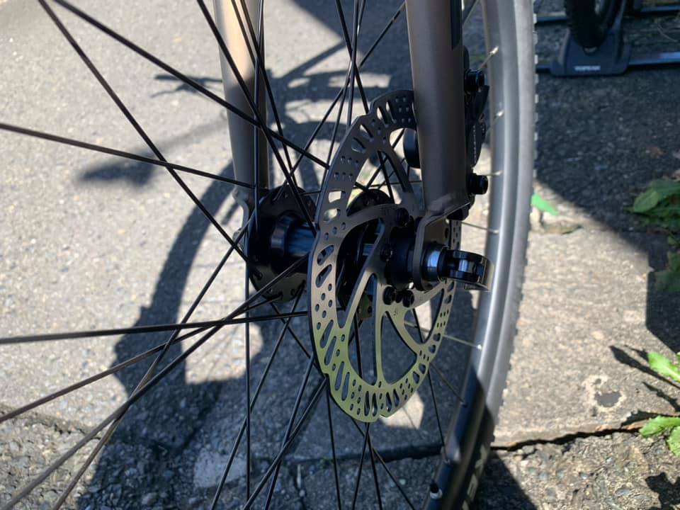 SCOTT クロスバイク 直接引渡し限定/横浜及び近隣には無料お届け可能 5d84b9eb-s.jpg