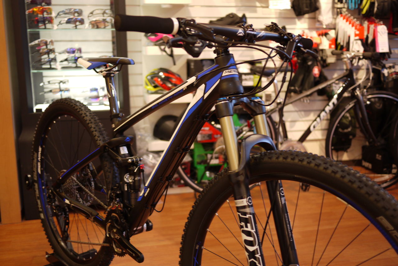 お買い得車両のおしらせ MERIDA BIG.NINETY-NINE CF XT-EDITION