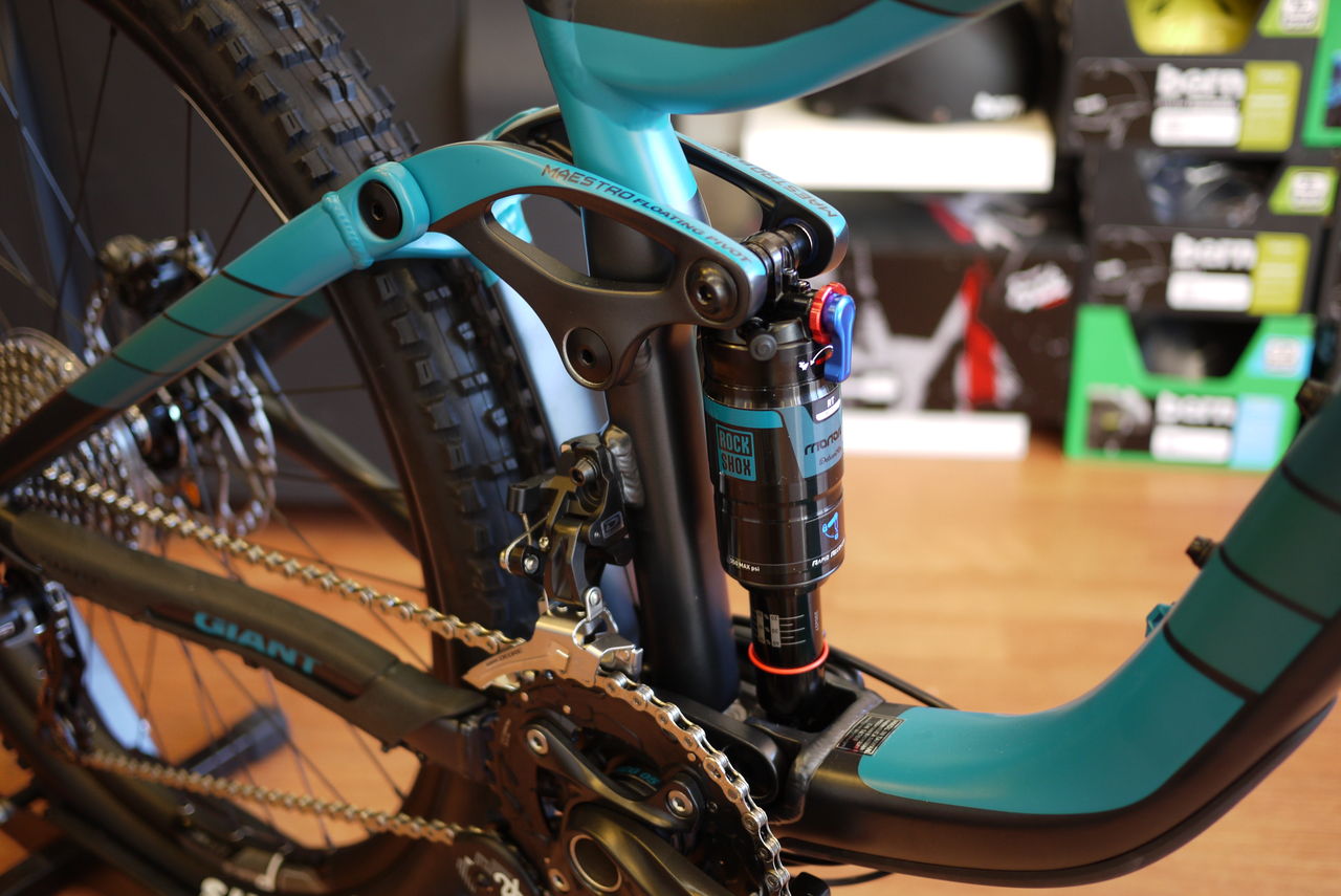 ご納品車両をご紹介 GIANT REIGN 27.5 2 : SBC 新着情報