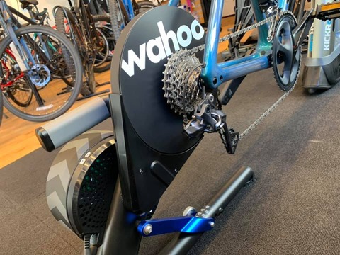 半額以下　サイクリング ホームトレーナーローラーIn’Ride 500 半額以下 サイクリング ホームトレーナーローラーIn'Ride 500