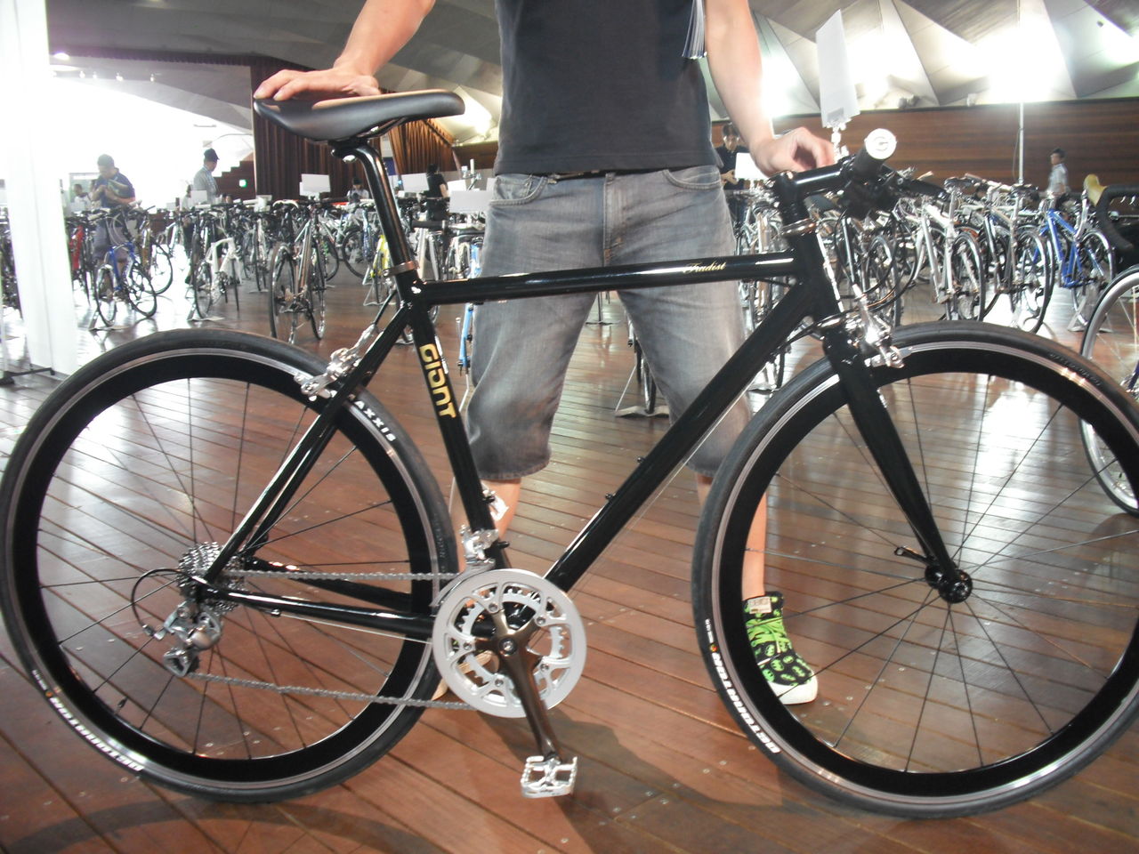 GIANT 2012年モデル 展示会 クロスバイク編 : SBC 新着情報