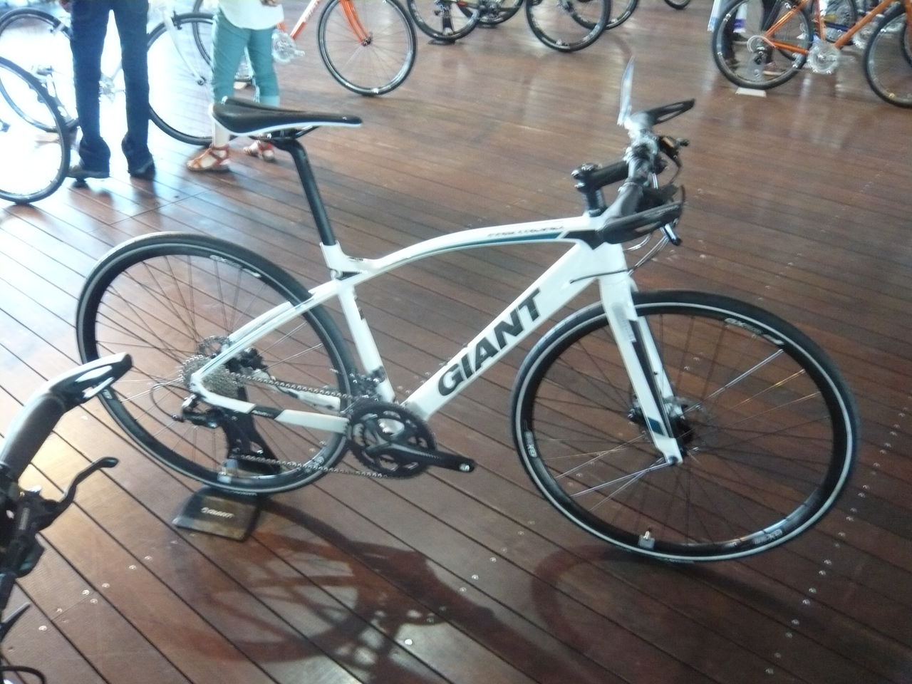 GIANT 2017モデル SBC横浜戸塚店お勧めモデル！FASTROAD : SBC