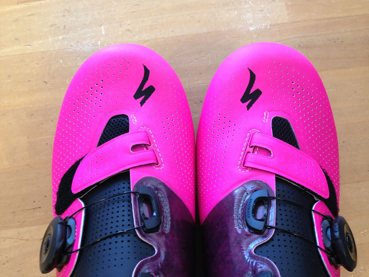 S-WORKS 6 ROAD SHOES、限定カラーが入荷しました！！ : SBC 新着情報