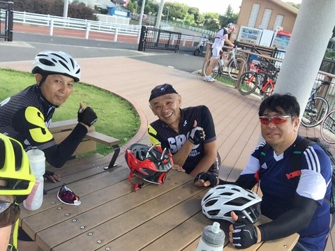 13886919_717097888428695_4424895484193588345_n