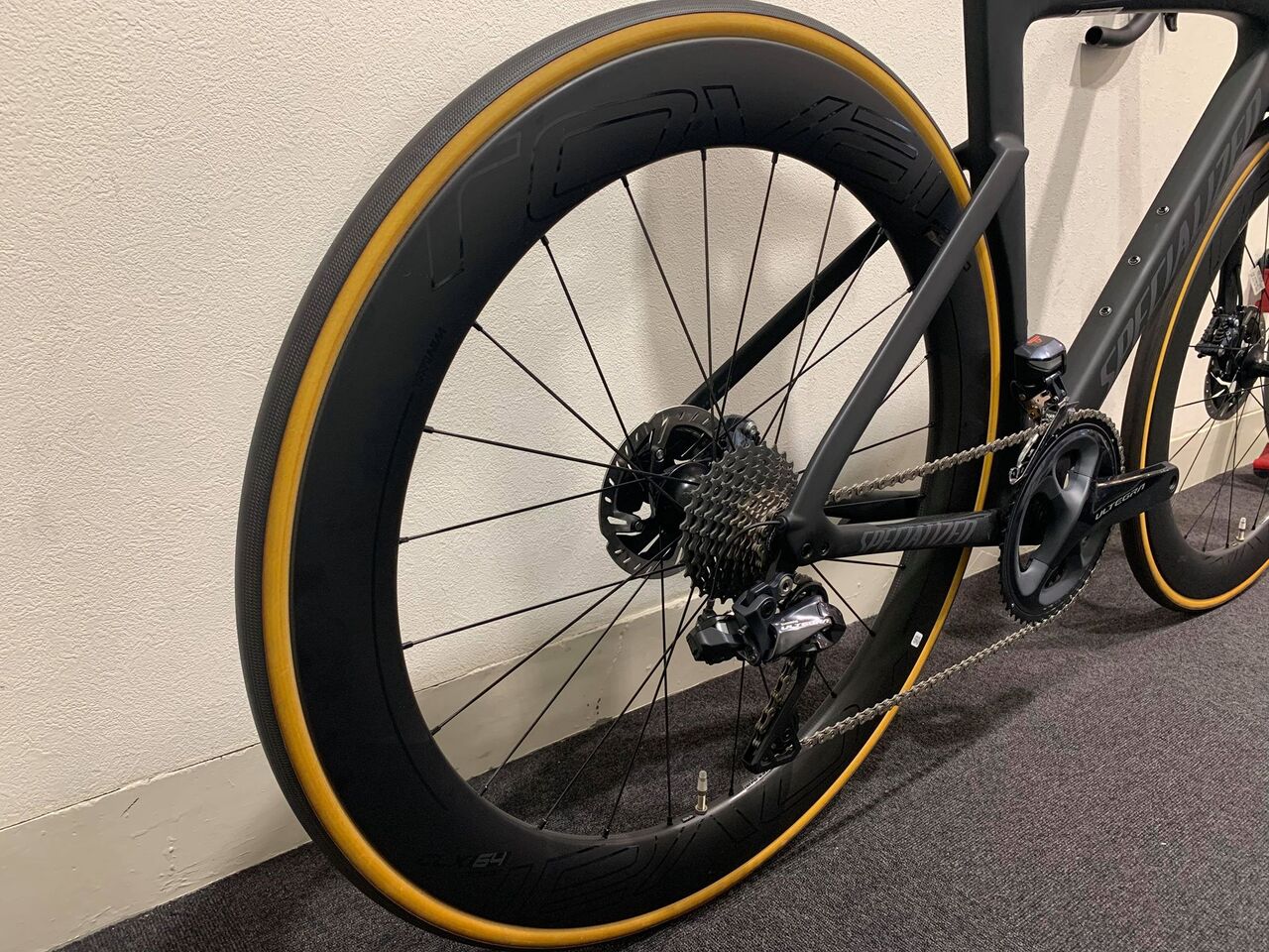 SBC藤沢店限定!!「SPECIALIZED VENGE PRO CUSTOM」をご紹介！！ : SBC 