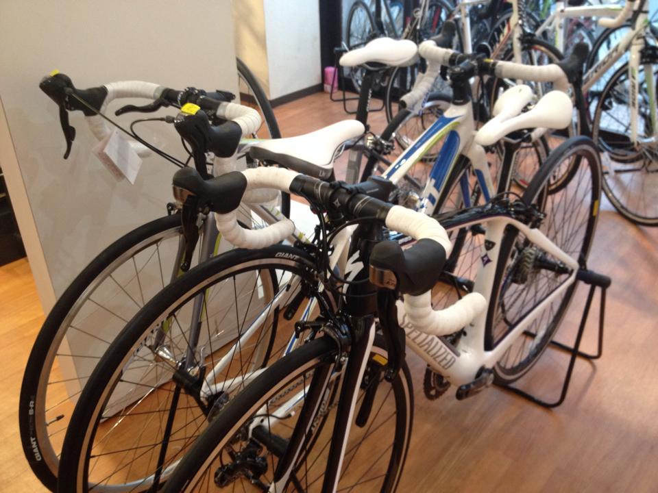お客様の自転車をご紹介！GIANT AVAIL1u0026AVAIL3 : SBC 新着情報