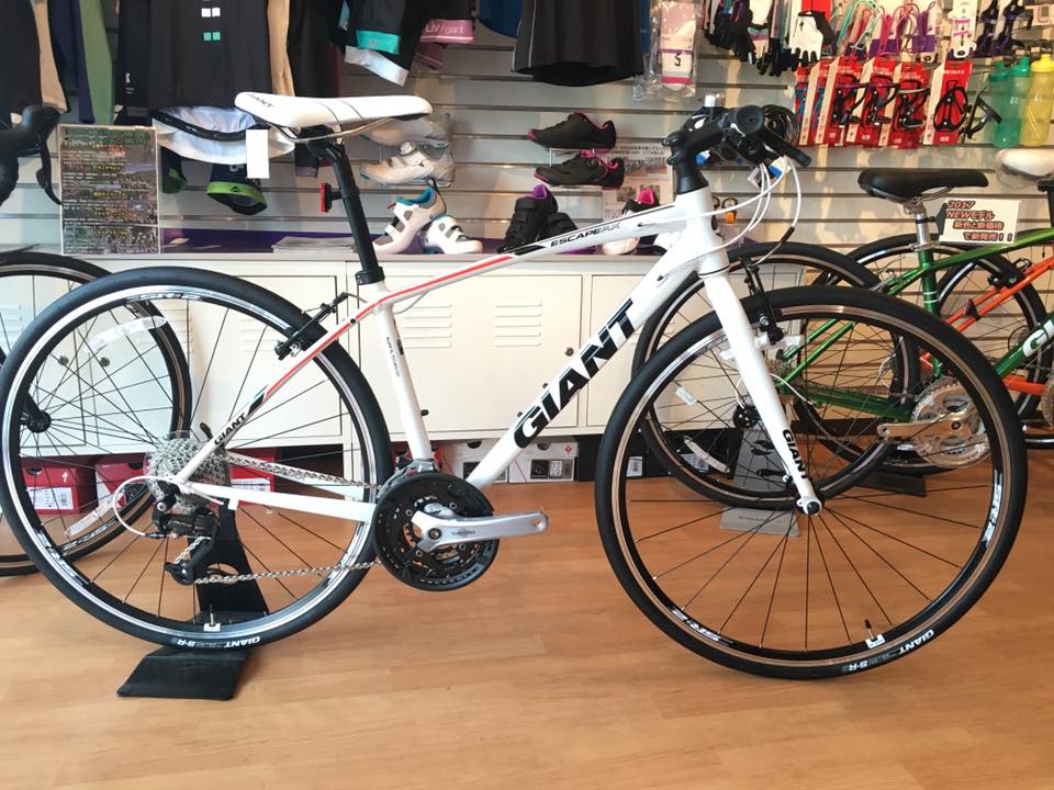 GIANT 2017モデルESCAPE RX3入荷してきました : SBC 新着情報