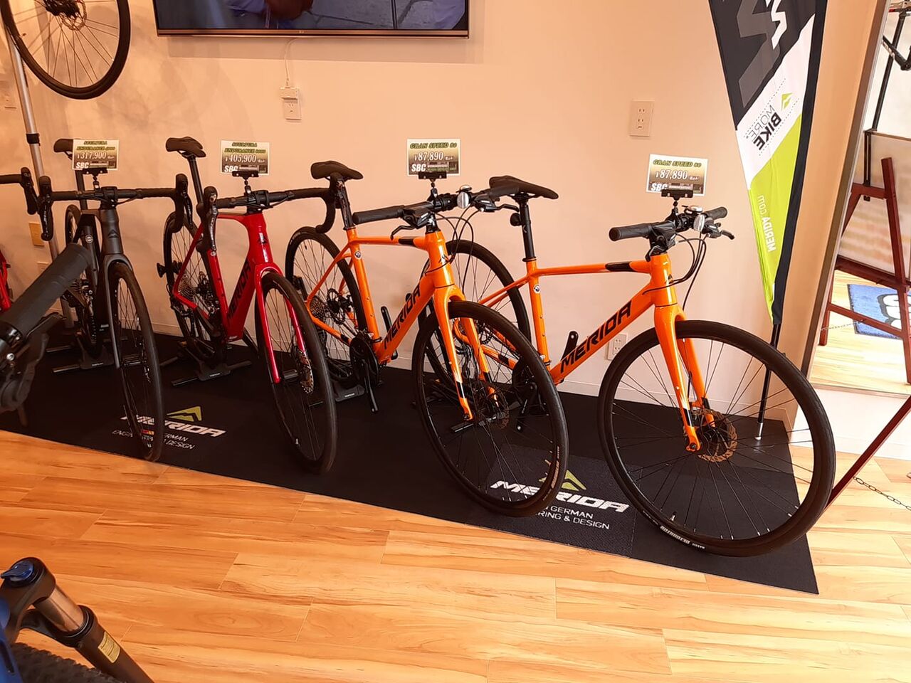 SBC武蔵小杉店】クロスバイク在庫リスト : SBC 新着情報