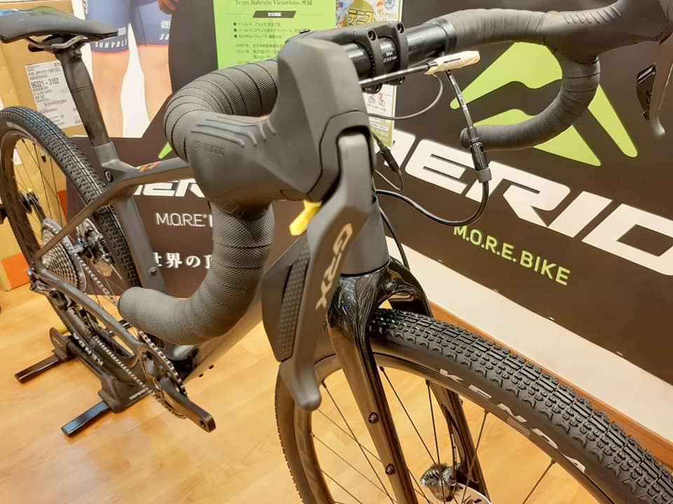 【新車】メリダグラベルバイク(MERIDA SILEX+ 8000-E) メリダ SILEX+ 8000-E シマノGRXと650Bホイール搭載のオフロード